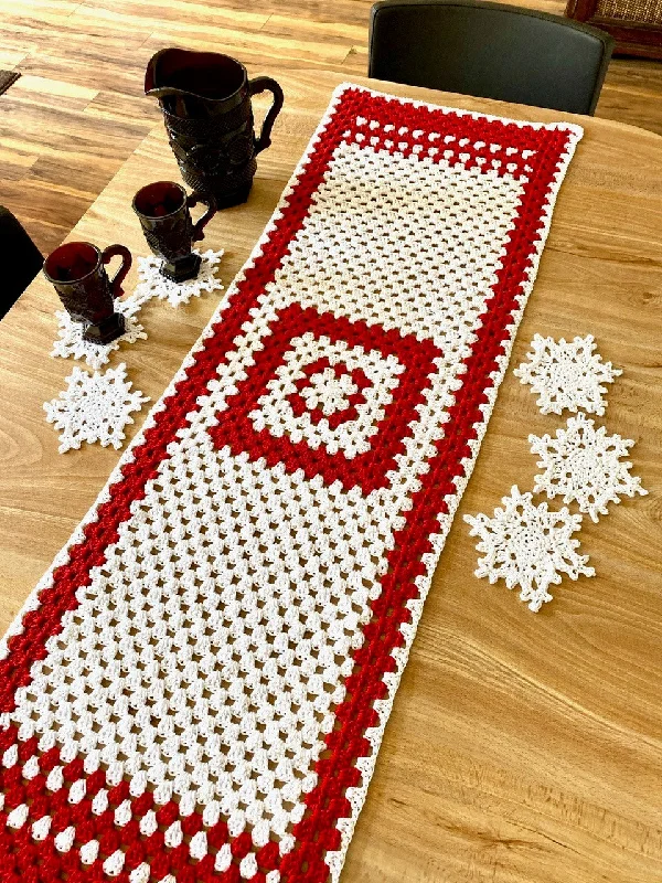 - ​​Christmas pet Christmas clothingCrochet Kit - Holiday Table Runner & Snowflake Coaster Set