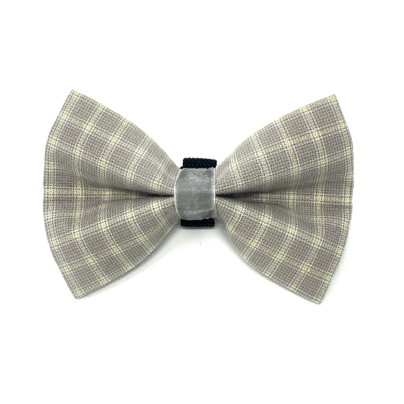 - Chinchilla cooling ice nest ceramic plateWinter Sparkle Dog Bow Tie