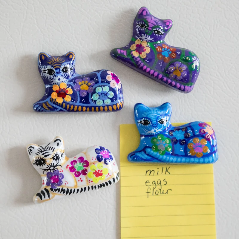 - Climbing pet constant temperature heating padHand-Painted Ceramic Cat Magnet