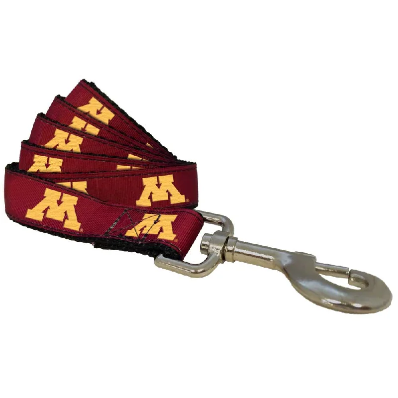  . **Pet clothes are thickened in winter**Minnesota Golden Gophers Premium Dog Leash