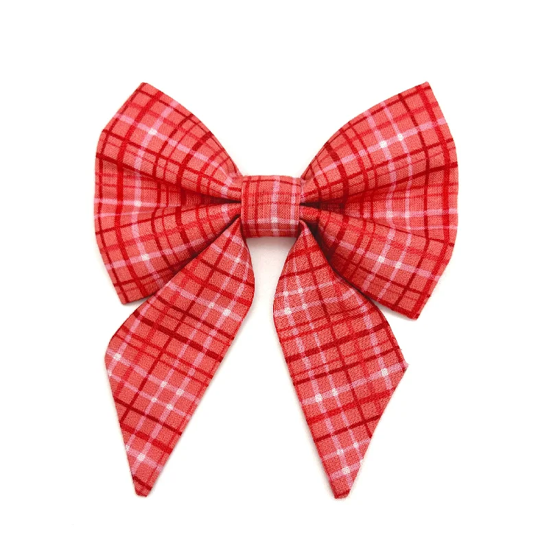 - Pet stroller can be taken on the planeValentine's Day Plaid Sailor Dog Bow