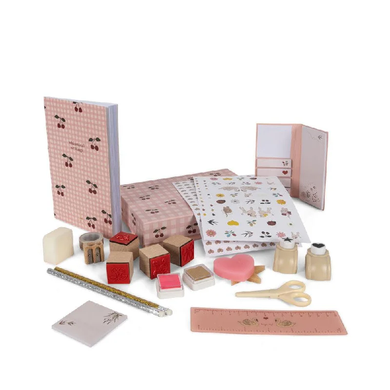 - Teething and chewing toys for puppiesKonges Sløjd Stationery Set Cherry